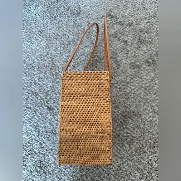 Handwoven Rattan Bali Ata Bag Purse Rectangular Basket Bag - Picture 4 of 17